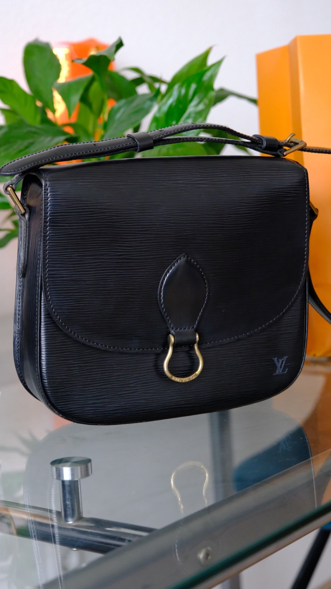 Handbag